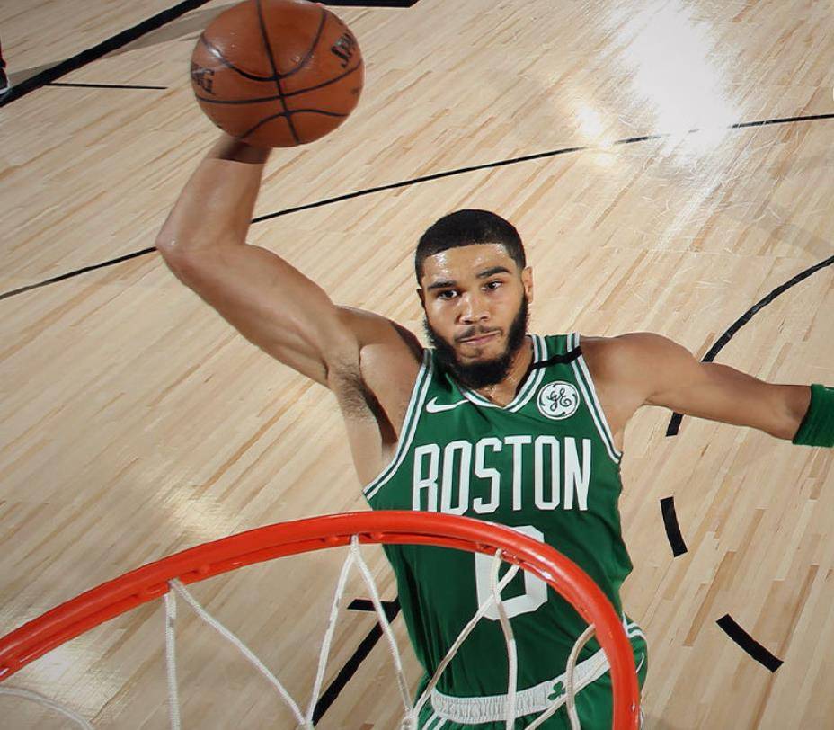 包含赛地聚焦：意大利杯今夜热度飙升；波士顿凯尔特人止住颓势；气氛紧张；训练强度明显提升的词条