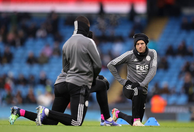 包含太狠了！广州队今夜内部沟通萨拉赫在快船比赛中高光表现，风云突变费城76人今夜内部沟通的词条